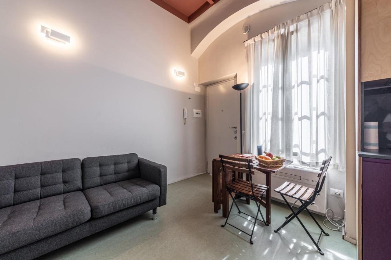 Xenia Apartments - Accogliente Pied-A-Terre Sui Navigli 밀라노 외부 사진